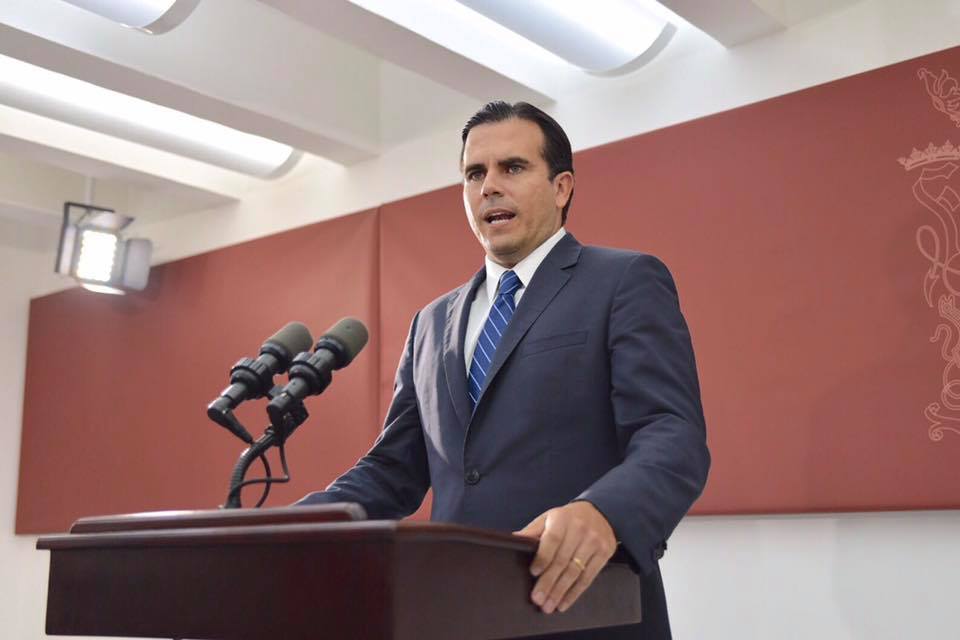 El Gobernador Electo Ricardo Rosselló Nevárez enfrenta grandes retos para convencer al cerca de 68% que no está convencido de su elección como Gobernador de Puerto Rico.